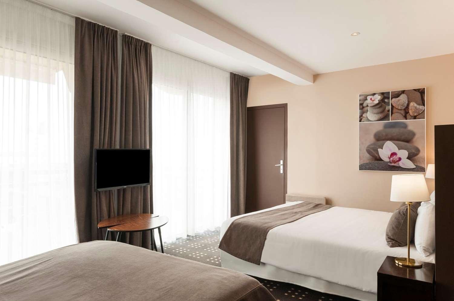 Hotel Western Ocean