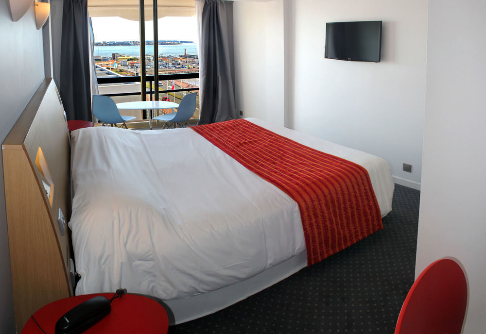 Western Ocean Hotel 3*
